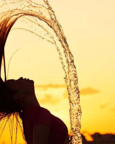 LLEGA EL VERANO: Cabello teñido o con mechas, y cómo mantenerlo sano
