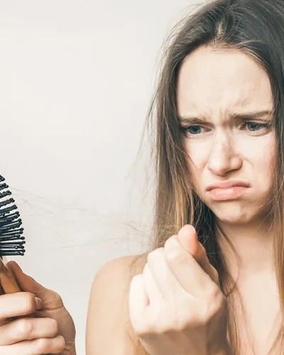 Combate la caída del cabello por cambio estacional